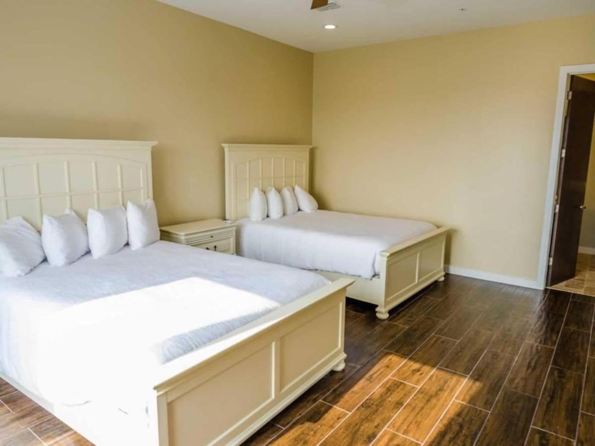 5 Bedroom Beachfront Condo - 3Rd Floor サウス・パドリー・アイランド エクステリア 写真