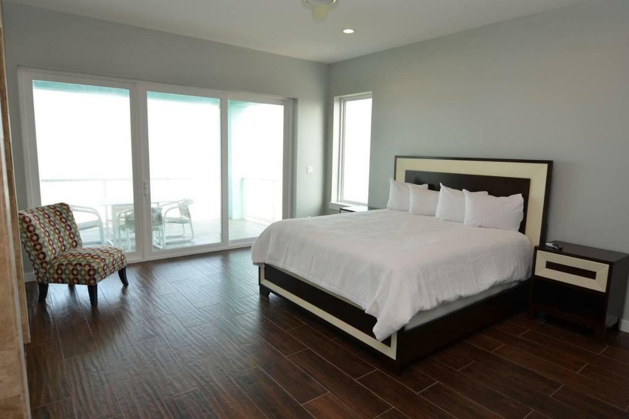 5 Bedroom Beachfront Condo - 3Rd Floor サウス・パドリー・アイランド エクステリア 写真