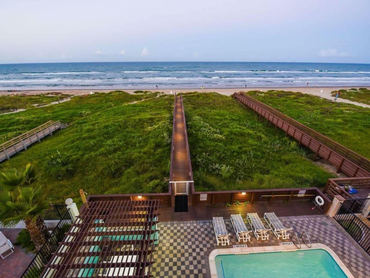 5 Bedroom Beachfront Condo - 3Rd Floor サウス・パドリー・アイランド エクステリア 写真